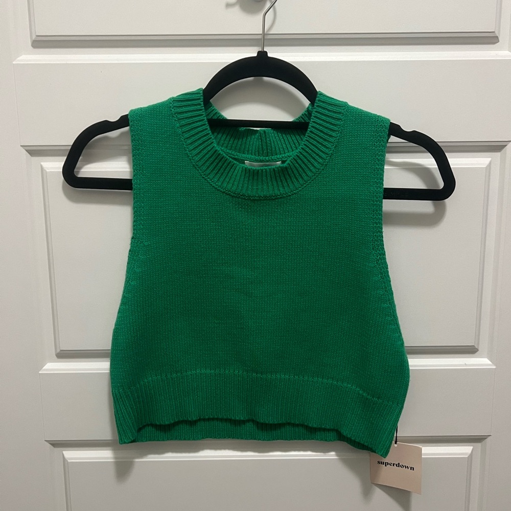 NEW with tags Superdown green crop top